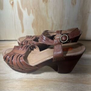Miz Mooz Brown Leather Sandals Women’s Size 8.5